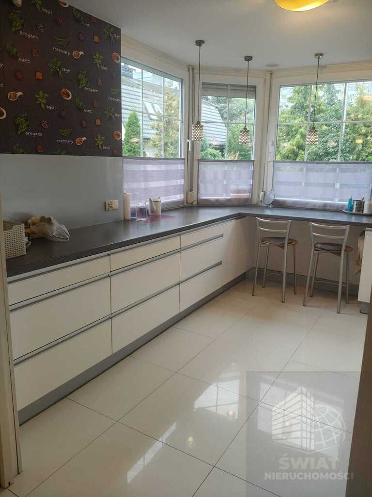 Na sprzedaż komfortowy dom wolnostojący (9)