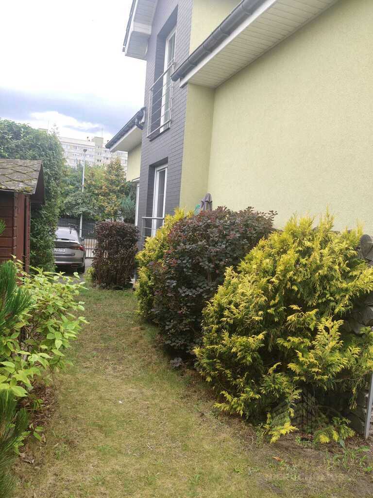 Na sprzedaż komfortowy dom wolnostojący (27)