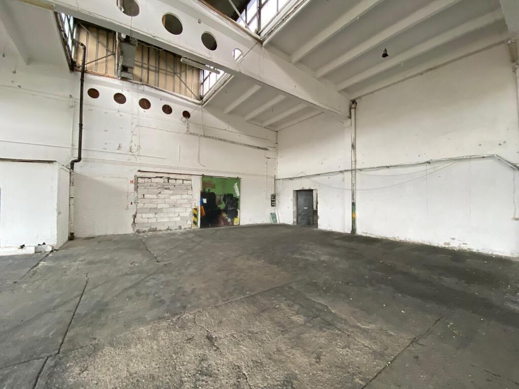 Hala magazynowo-produkcyjna z suwnicą (4)