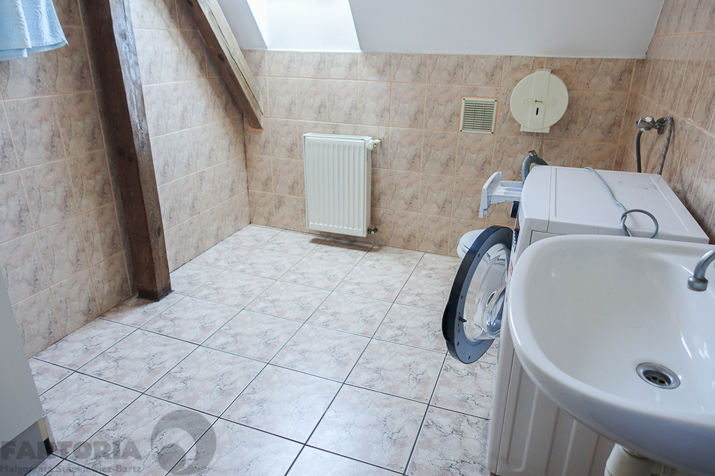 Budynek biurowy (11)