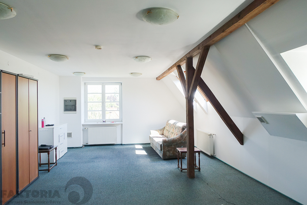 Budynek biurowy (15)