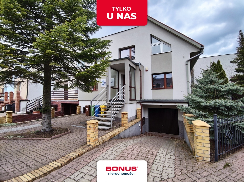 # Os. Bajkowe # skrajny, duży szereg # na biuro # (1)