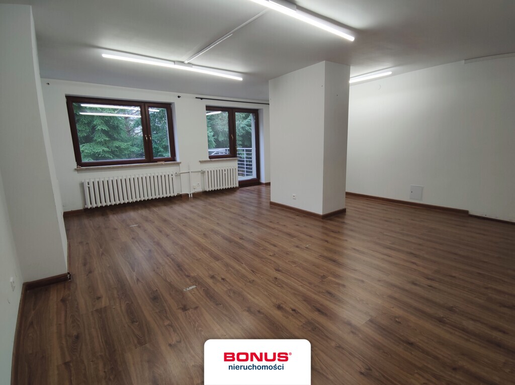 # Os. Bajkowe # skrajny, duży szereg # na biuro # (3)