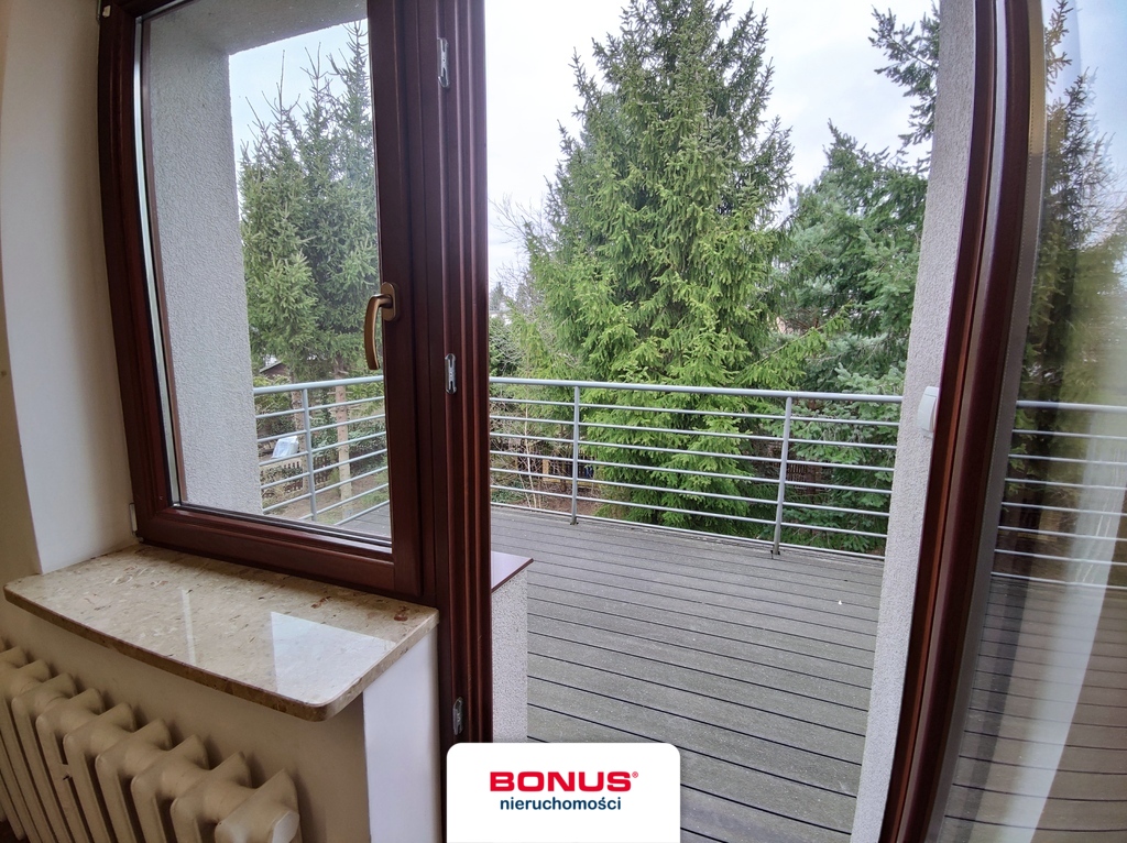 # Os. Bajkowe # skrajny, duży szereg # na biuro # (12)