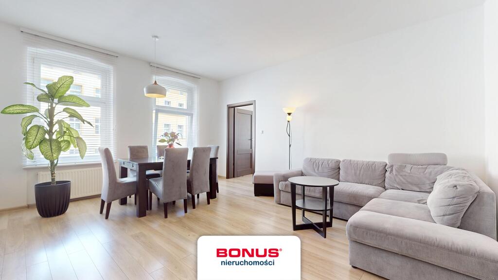 Wejdź i zamieszkaj: 3 pokoje w kamienicy, Szarotki (6)