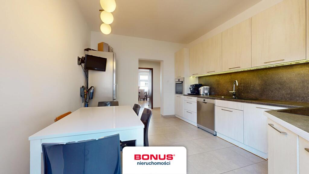 Wejdź i zamieszkaj: 3 pokoje w kamienicy, Szarotki (11)