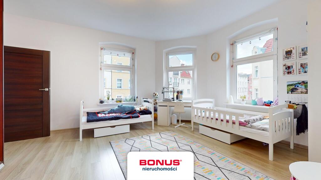 Wejdź i zamieszkaj: 3 pokoje w kamienicy, Szarotki (5)