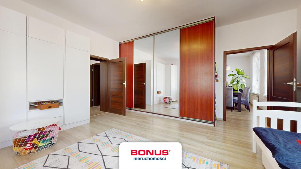 Wejdź i zamieszkaj: 3 pokoje w kamienicy, Szarotki (8)