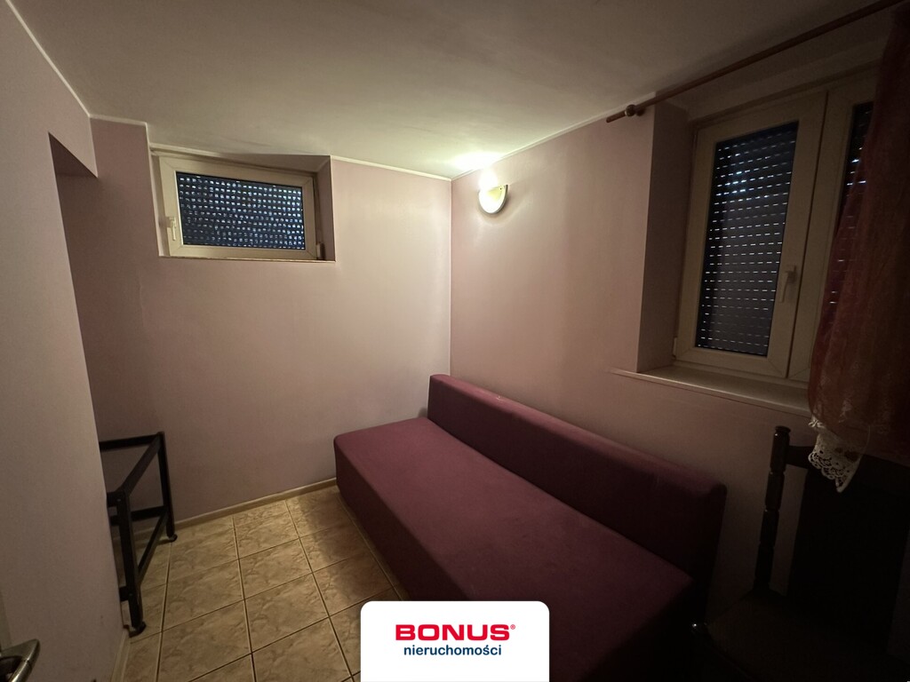 Przy Arenie i Przychodni Zdrowia Z garażem (13)