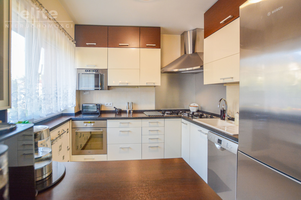 Pogodno, bliźniak, 3 sypialnie, salon, garaż, (11)