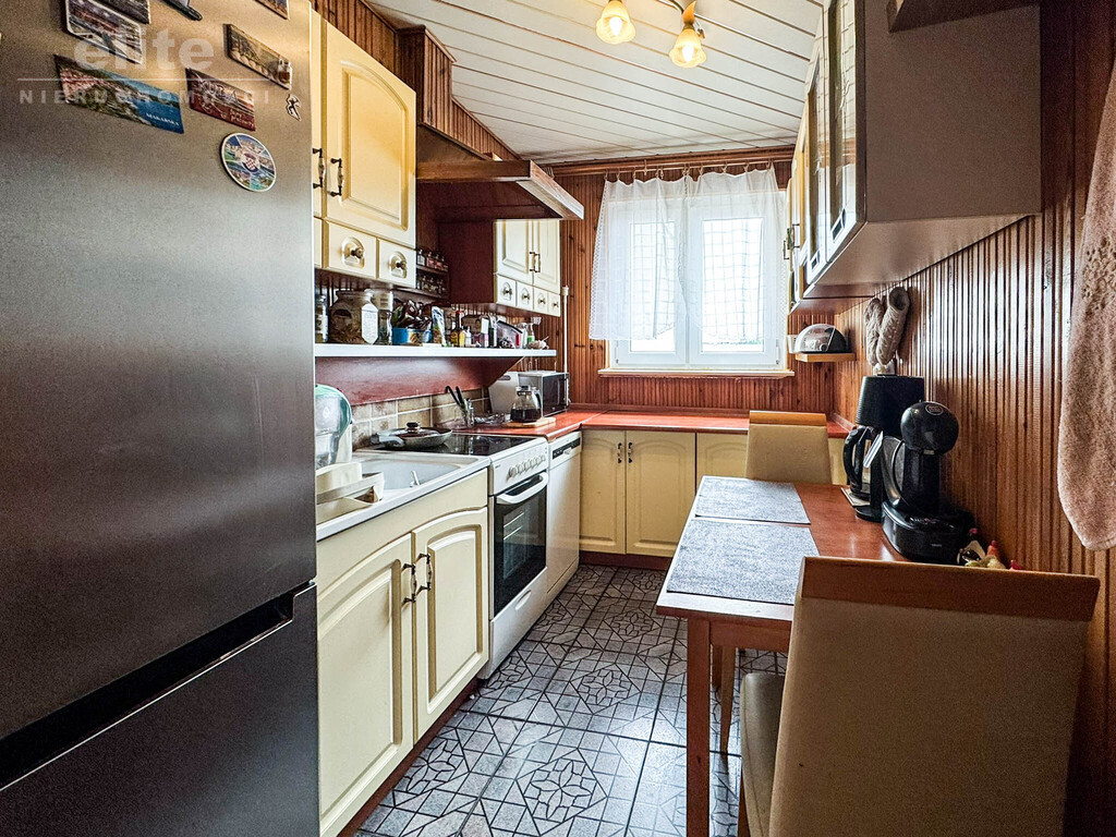 Os. Kasztanowe 2 pok. balkon piwnica (6)