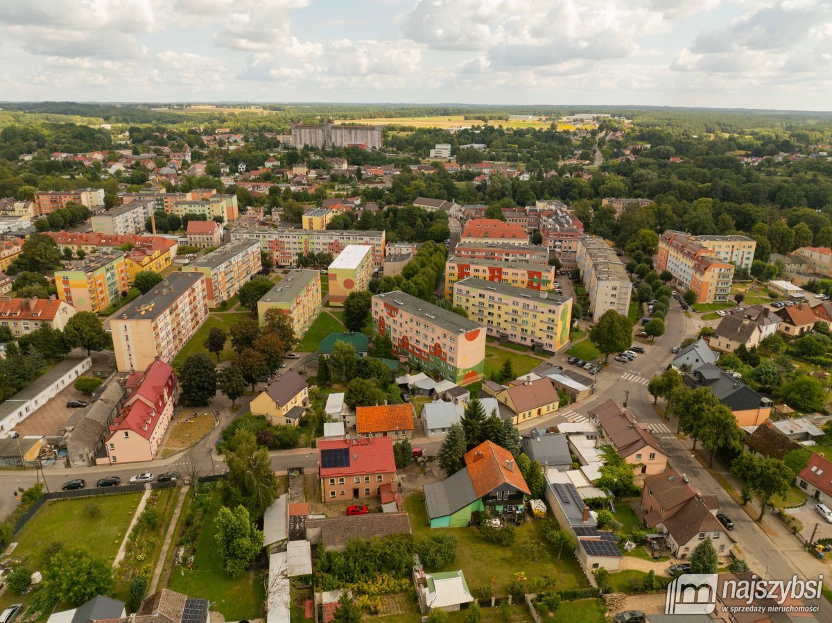 Łobez - umeblowane 4 pokoje, 2 balkony, centrum (18)