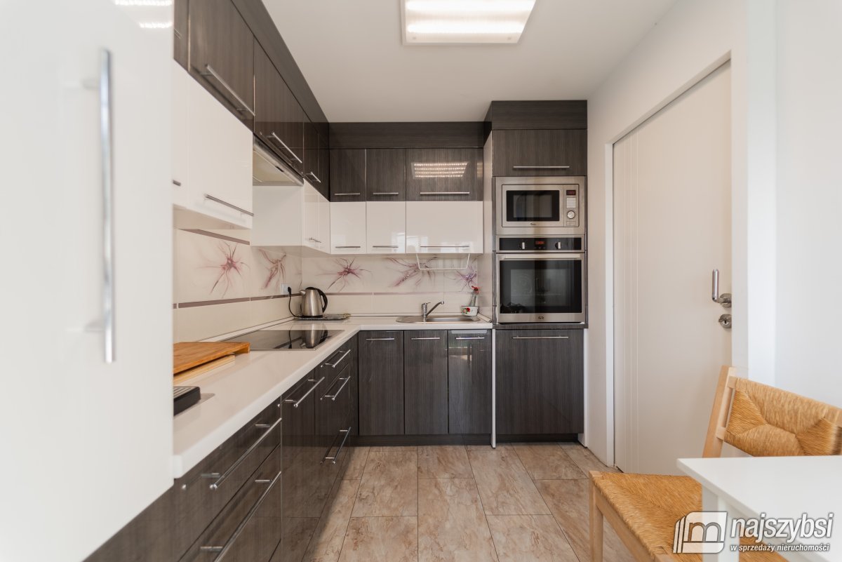 Łobez - umeblowane 4 pokoje, 2 balkony, centrum (5)