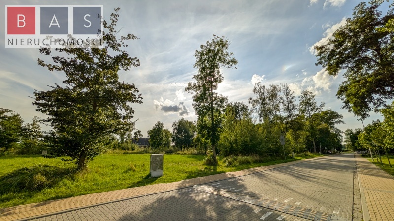 Dziwnów działka z decyzją WZ (2)