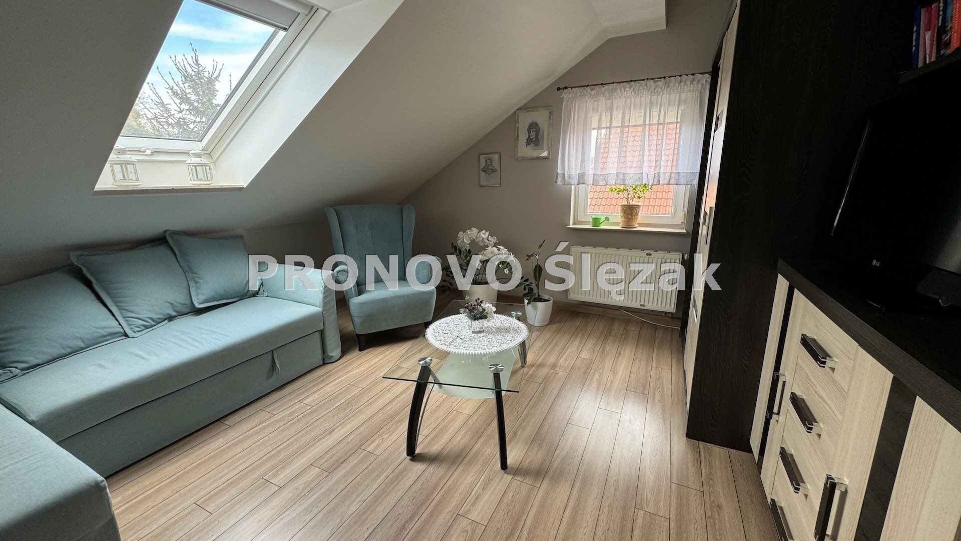 Sprzedam dom z tarasem w Obornikach Śląskich (11)