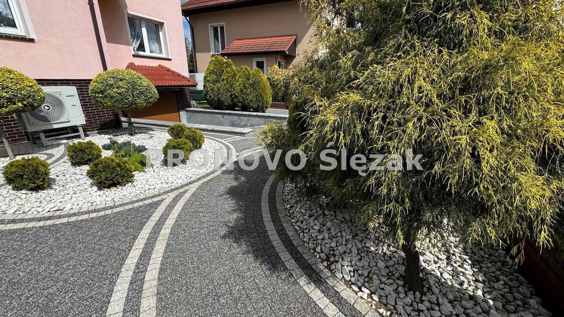 Sprzedam dom z tarasem w Obornikach Śląskich (15)