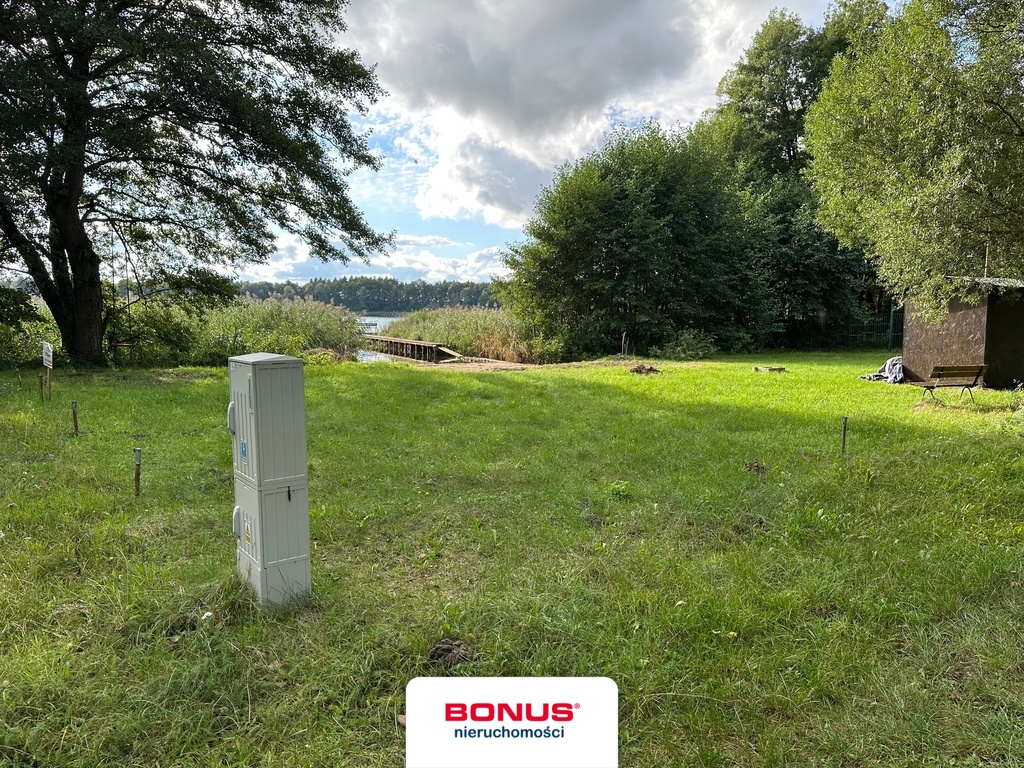 Działka rekreacyjna z linią brzegową i WZ (2)