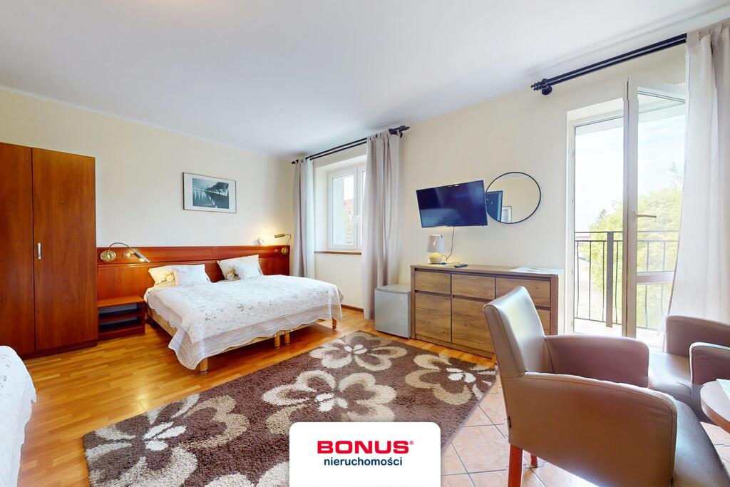 Pensjonat + Apartament + działka | Centrum Rewala (30)