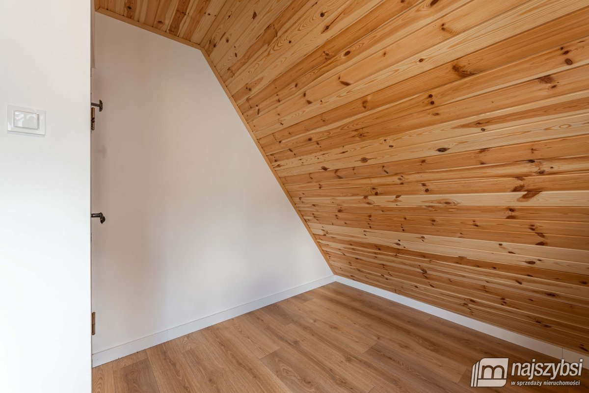 Jezierzany- Dom blisko morza (14)