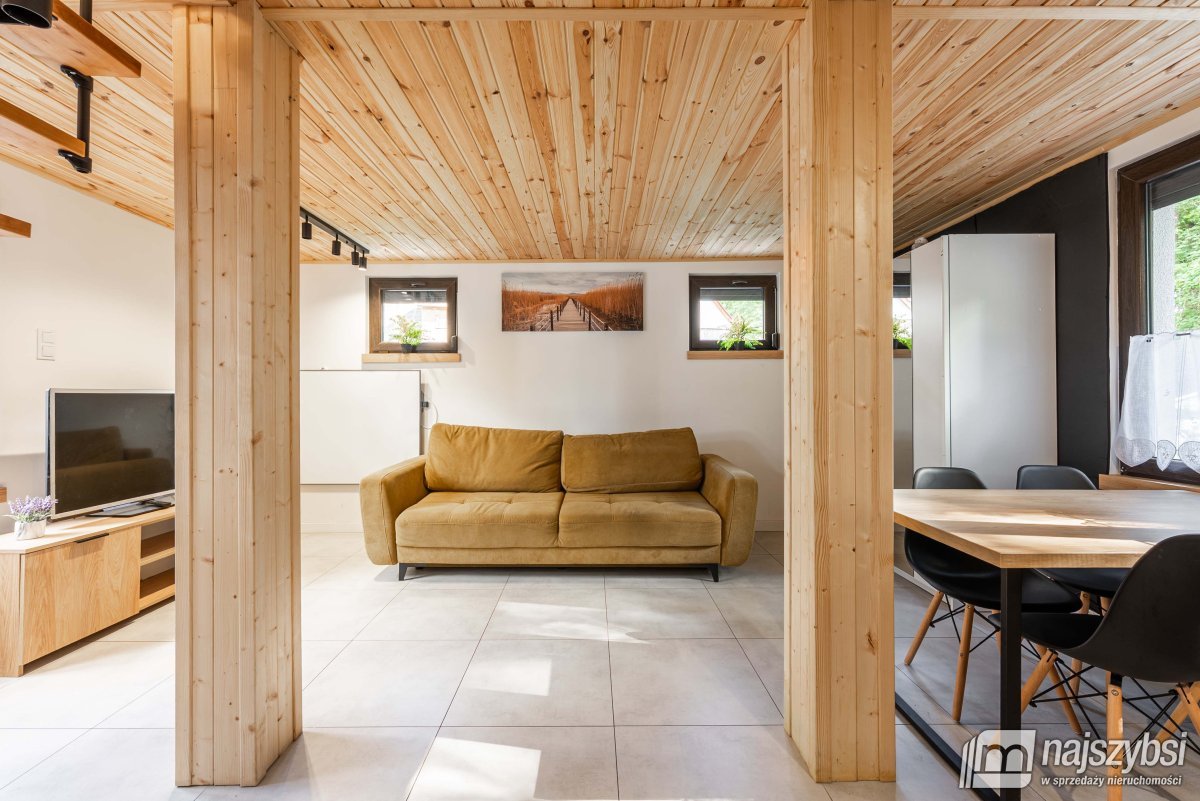 Jezierzany- Dom blisko morza (5)