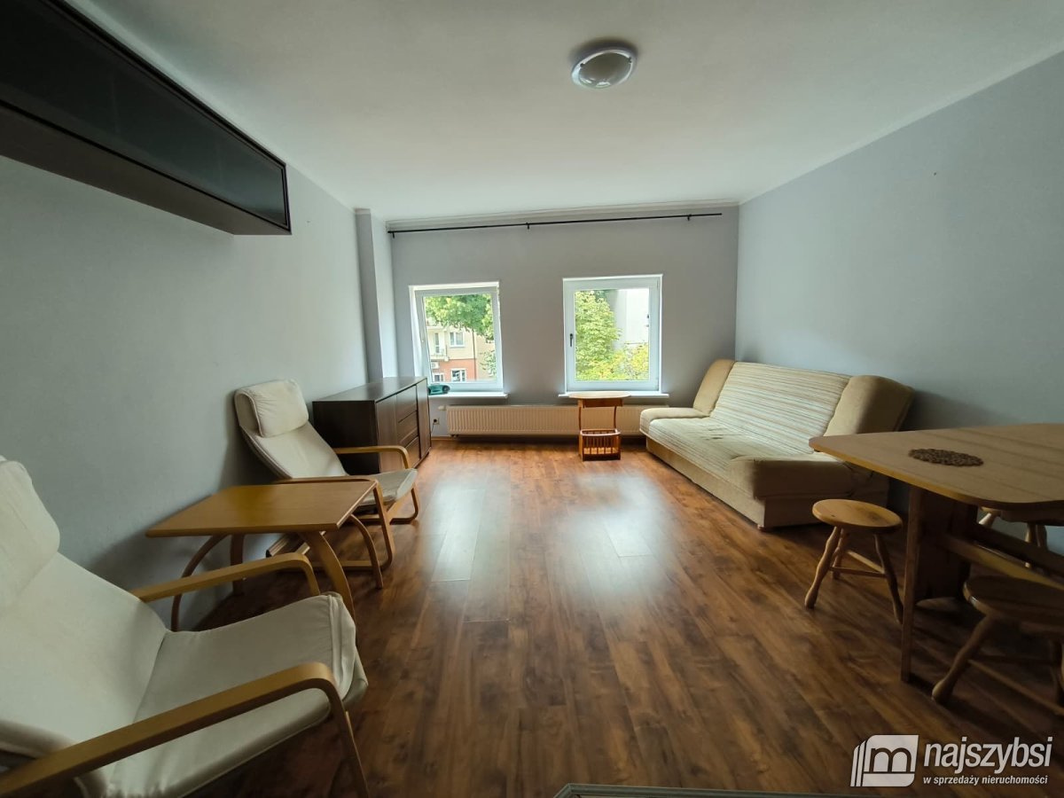 KOŁOBRZEG  CENTRUM- mieszkanie na wynajem  długote (2)