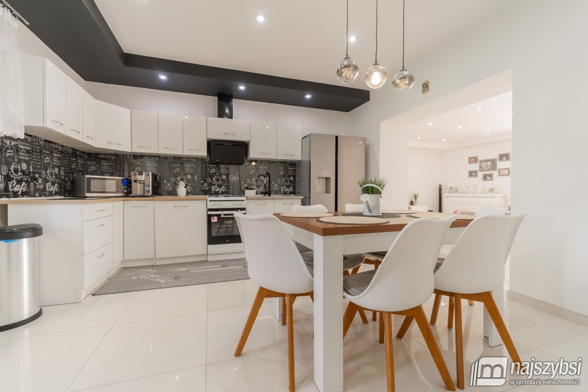 DOM WOLONOSTOJĄCY - KOSIN (12)