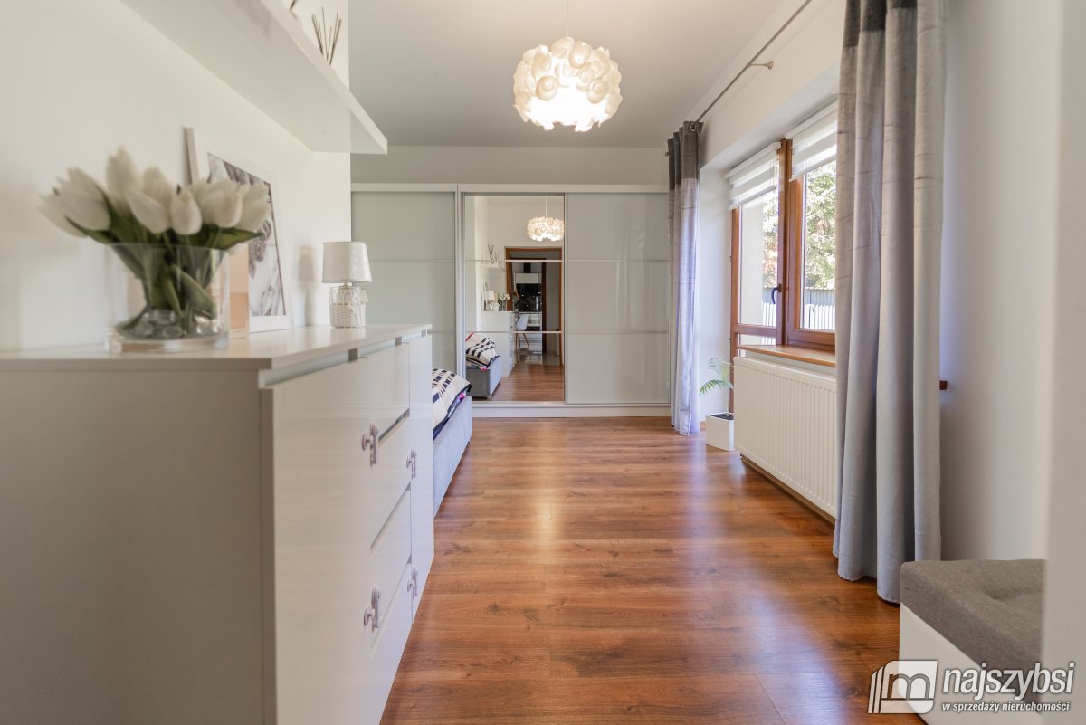 DOM WOLONOSTOJĄCY - KOSIN (17)