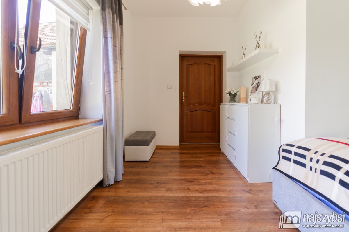 DOM WOLONOSTOJĄCY - KOSIN (19)