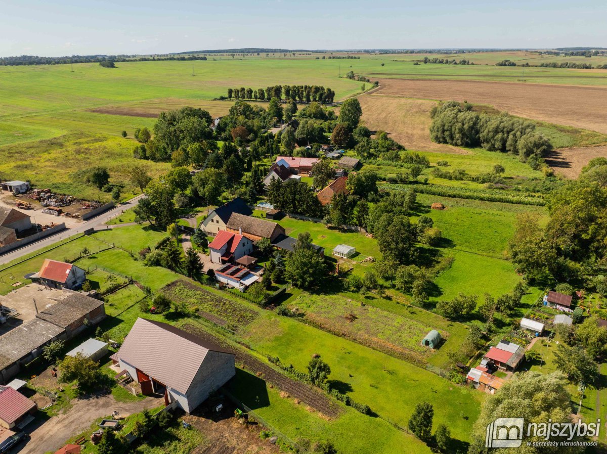 DOM WOLONOSTOJĄCY - KOSIN (2)