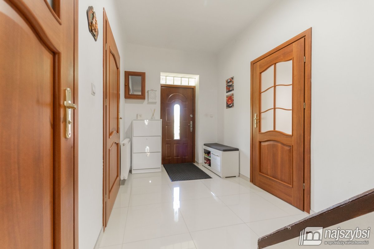 DOM WOLONOSTOJĄCY - KOSIN (25)