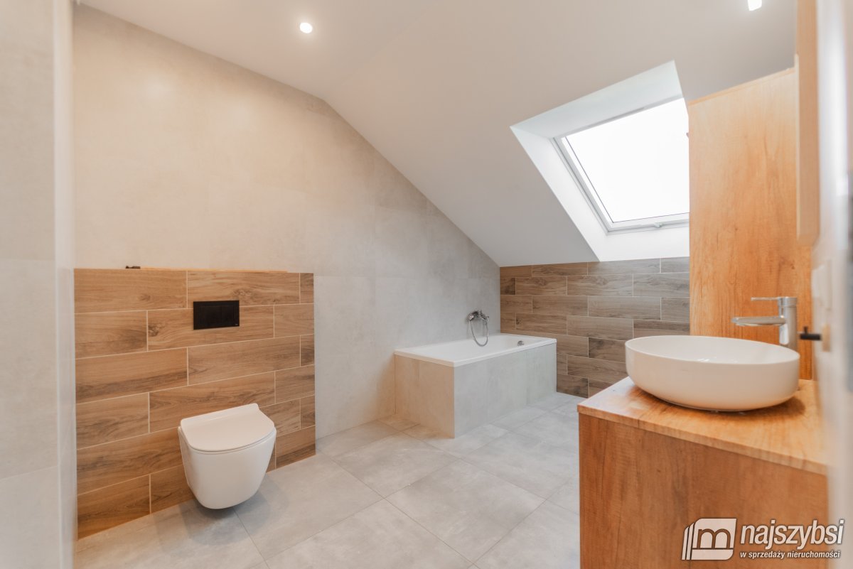 Nowogard - bliźniak, nowe budownictwo (17)