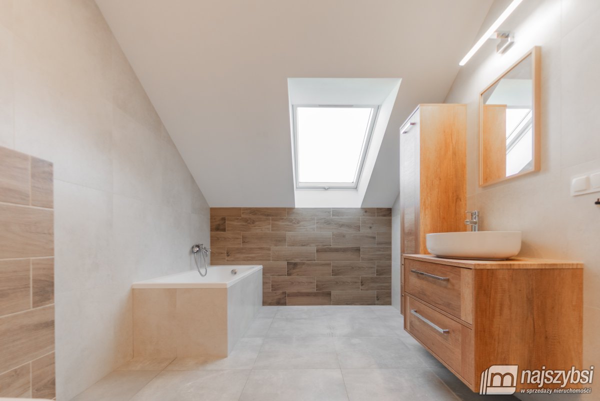 Nowogard - bliźniak, nowe budownictwo (18)