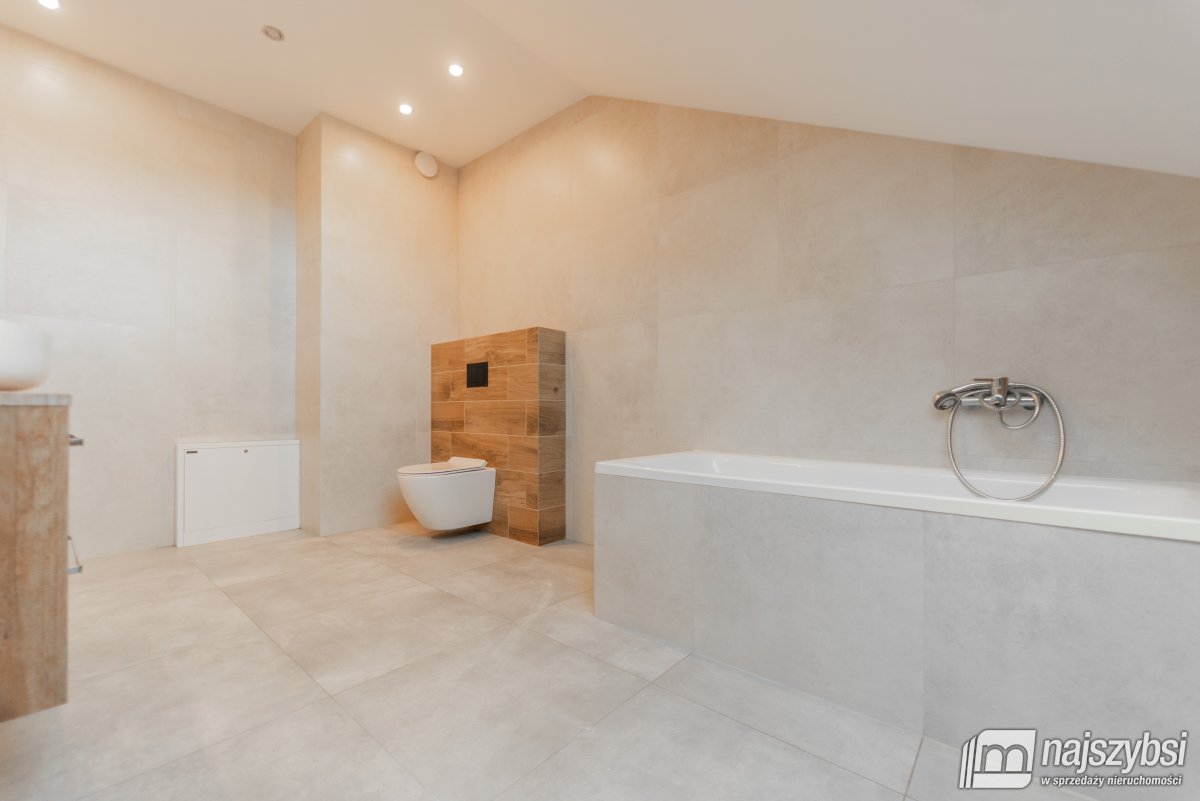 Nowogard - bliźniak, nowe budownictwo (19)