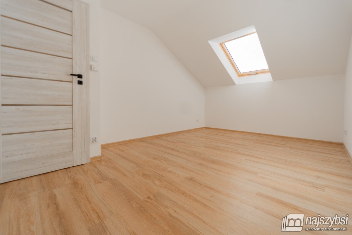 Nowogard - bliźniak, nowe budownictwo (23)