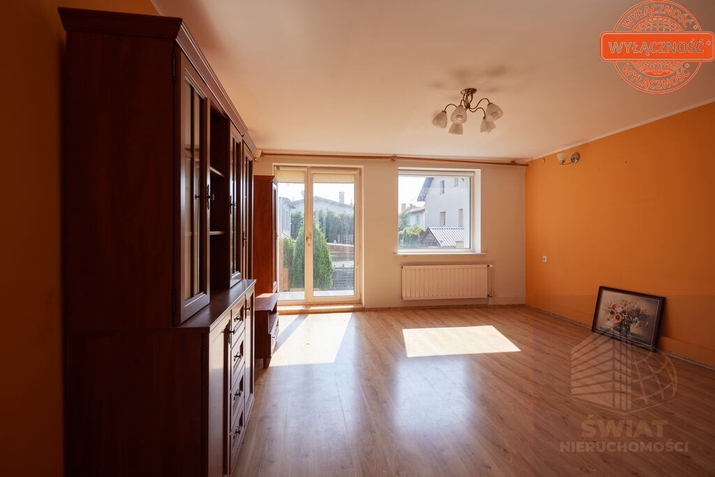 Gumieńce dom wolnostojący pow.280,5 m2, dz. 493 m2 (6)