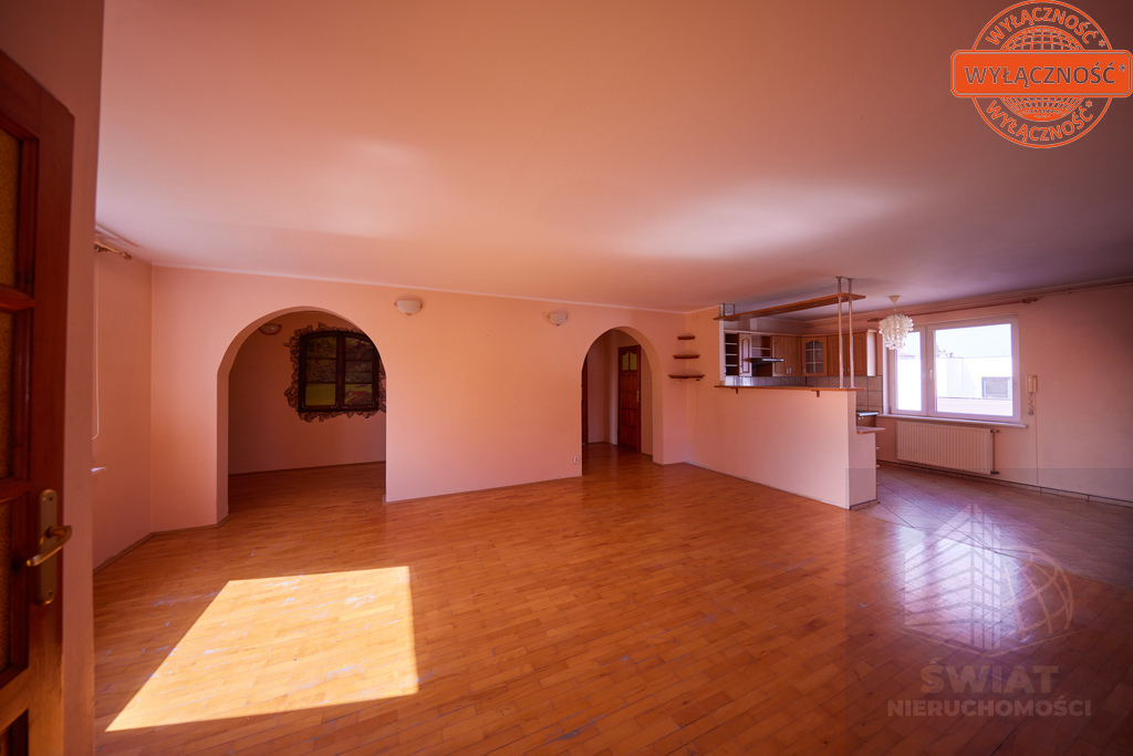 Gumieńce dom wolnostojący pow.280,5 m2, dz. 493 m2 (13)