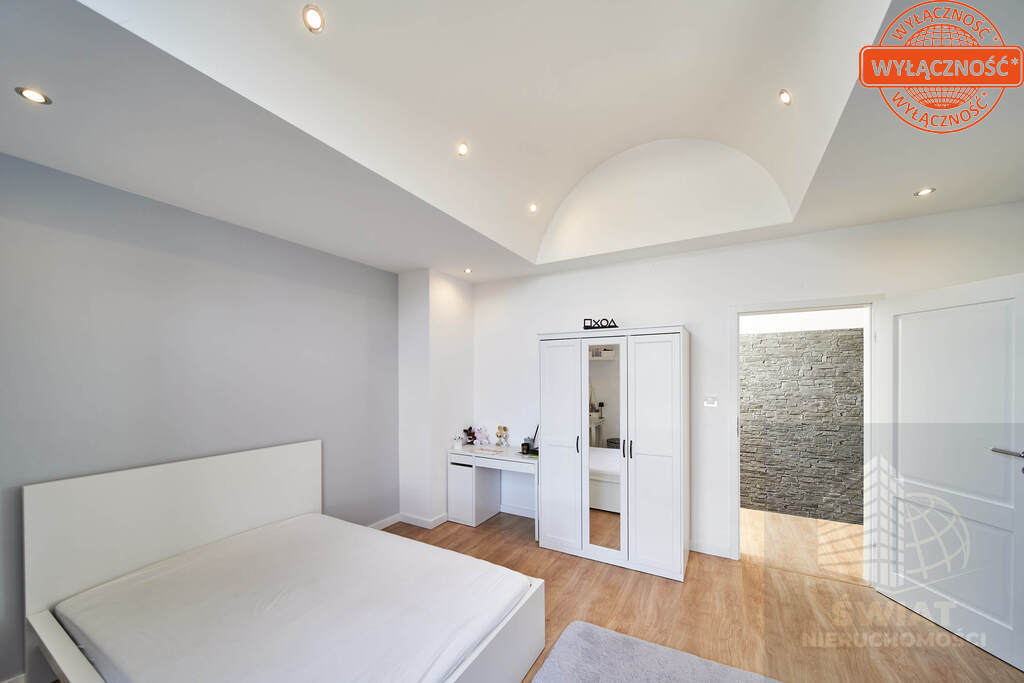 Nowoczesna Rezydencja w Dobrej (25)