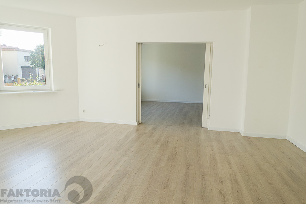 Parter domu po remoncie 101 m2+ogród+garaż 720tys. (6)