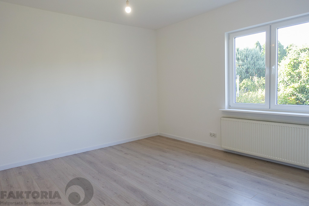 Parter domu po remoncie 101 m2+ogród+garaż 720tys. (8)