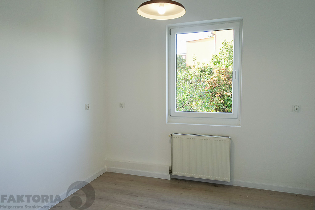 Parter domu po remoncie 101 m2+ogród+garaż 720tys. (29)