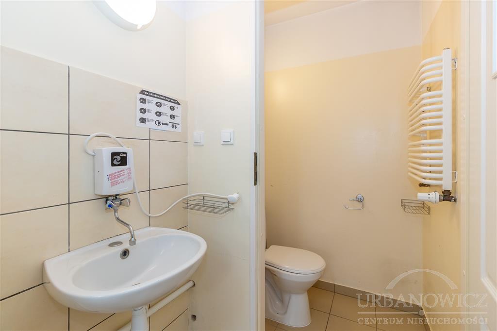 Lokal użytkowy, parter przy ul. Dąbka. (13)