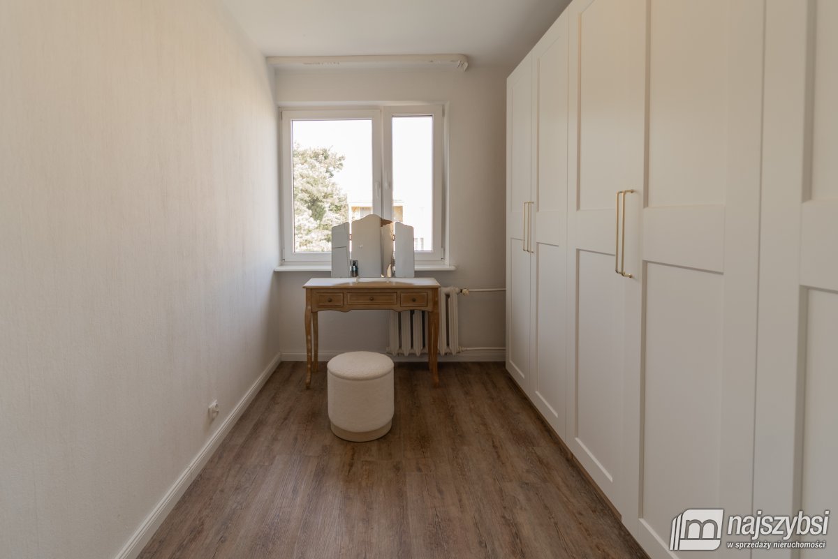 Goleniów- 3 pokoje z balkonem 63 m2  (16)