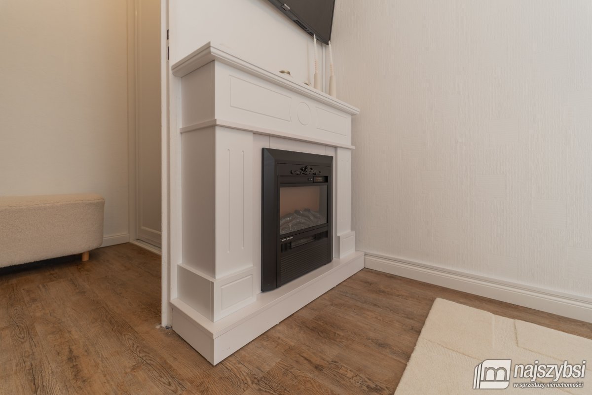 Goleniów- 3 pokoje z balkonem 63 m2  (20)