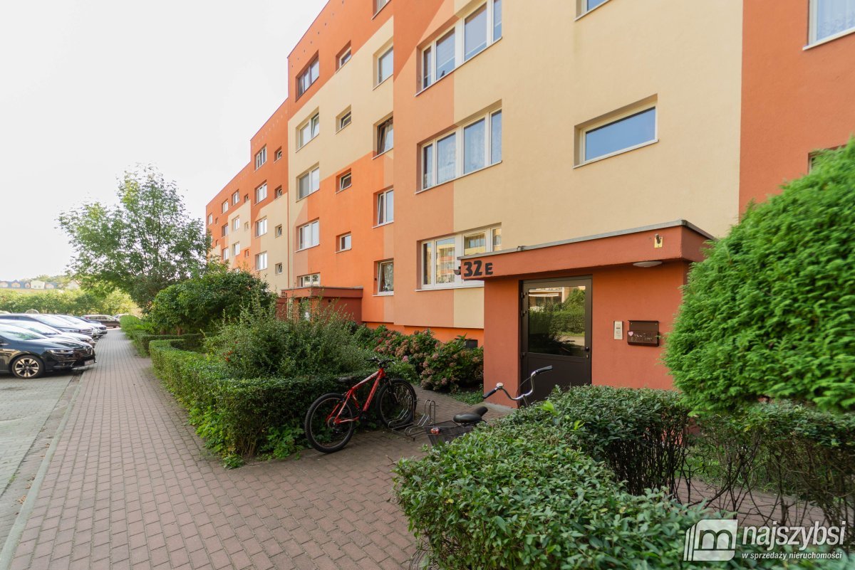 Goleniów- 3 pokoje z balkonem 63 m2  (3)