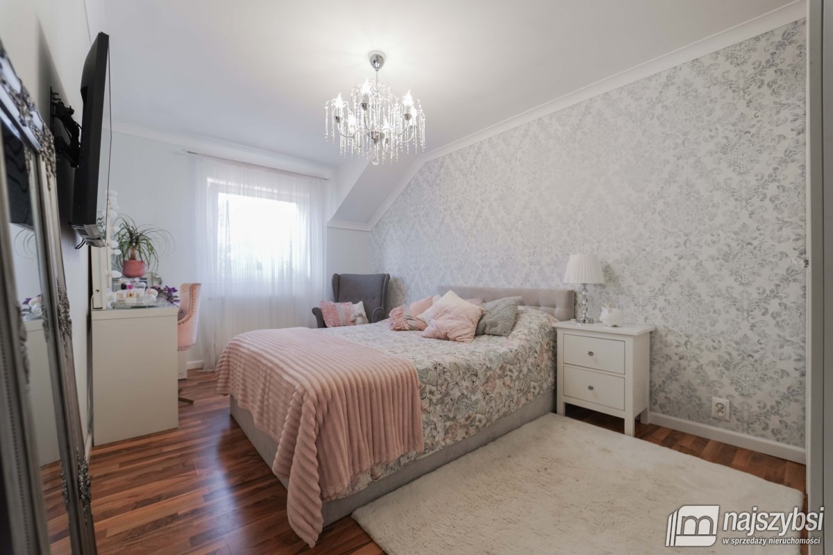 Zabierzewo -dom, duża działka, warsztat, lakiernia (22)