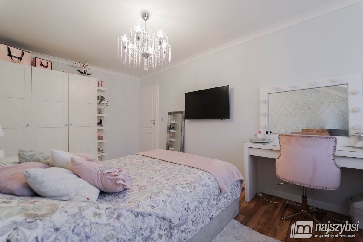 Zabierzewo -dom, duża działka, warsztat, lakiernia (23)