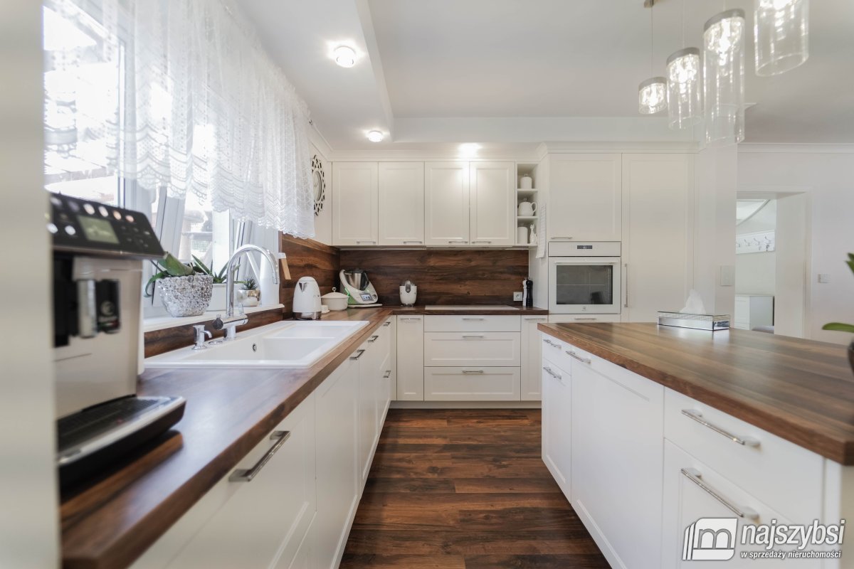 Zabierzewo -dom, duża działka, warsztat, lakiernia (27)