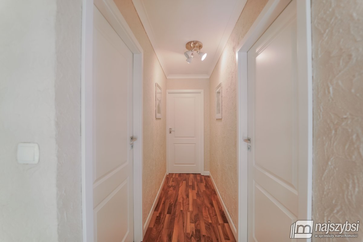 Zabierzewo -dom, duża działka, warsztat, lakiernia (30)