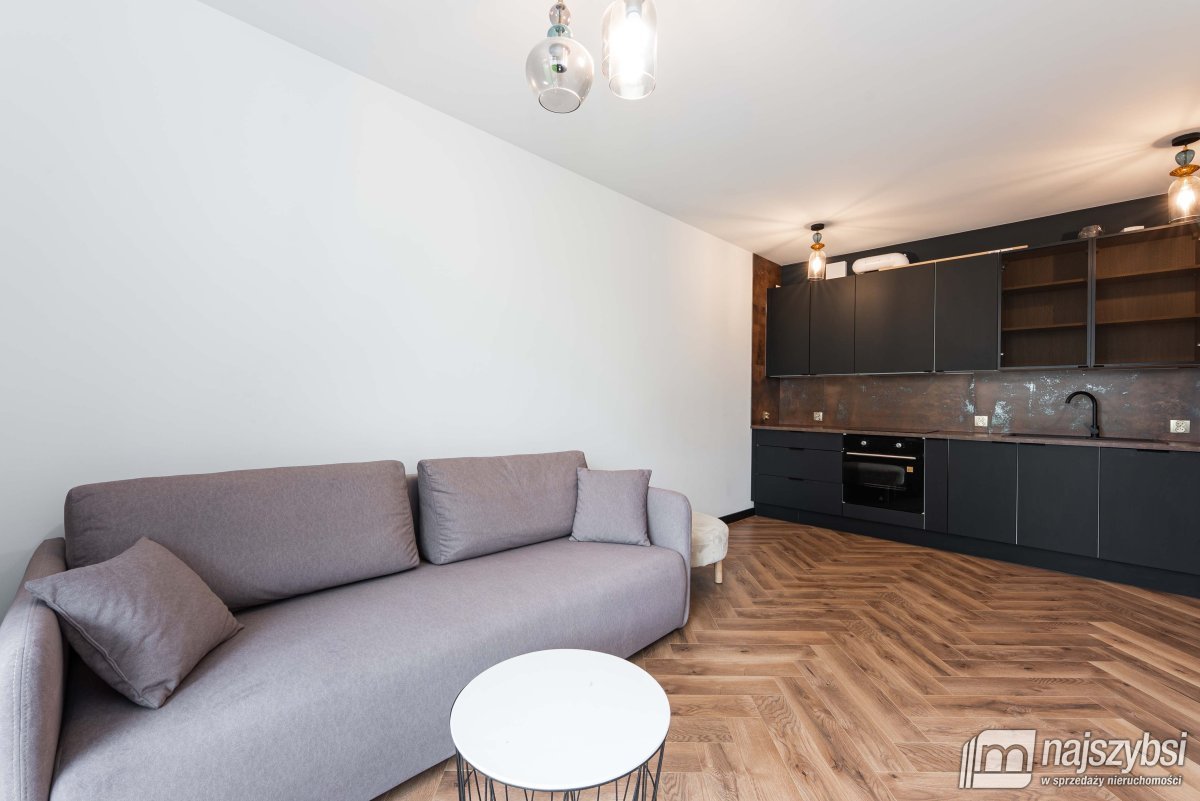 Kołobrzeg-mieszkanie 2pok. z miejscem  postojowym  (1)