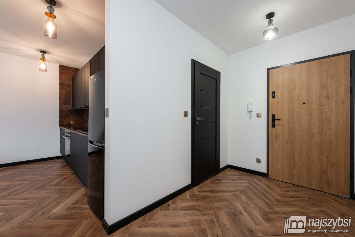 Kołobrzeg-mieszkanie 2pok. z miejscem  postojowym  (9)